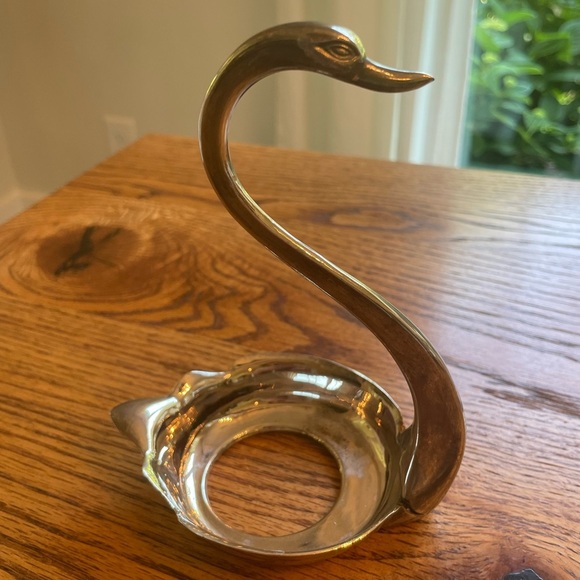 Silver plated swan- originally had a little jar with lid and spoon for jam - Picture 2 of 7